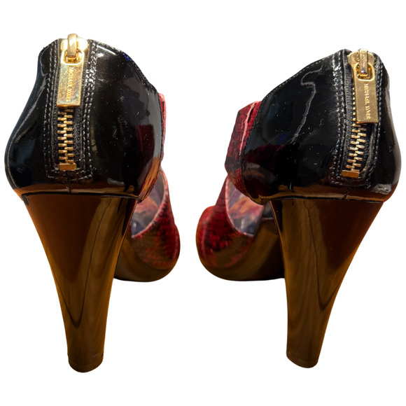 MICHAEL KORS Berkley Womens 9.5 Red Black Snakeskin Texture Heel Sandal Open Toe - Picture 5 of 13